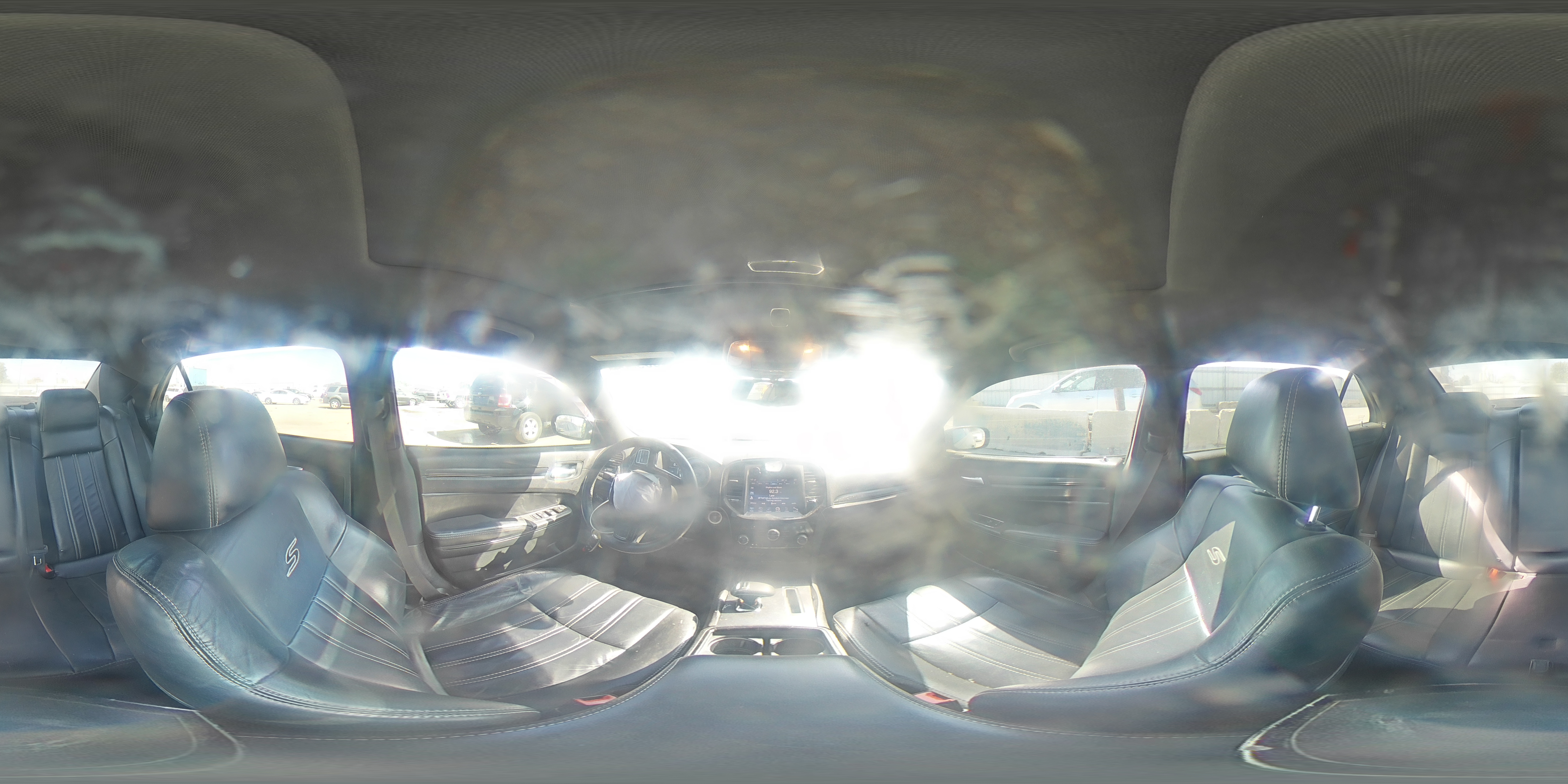 2014 Chrysler 300 - Image 13