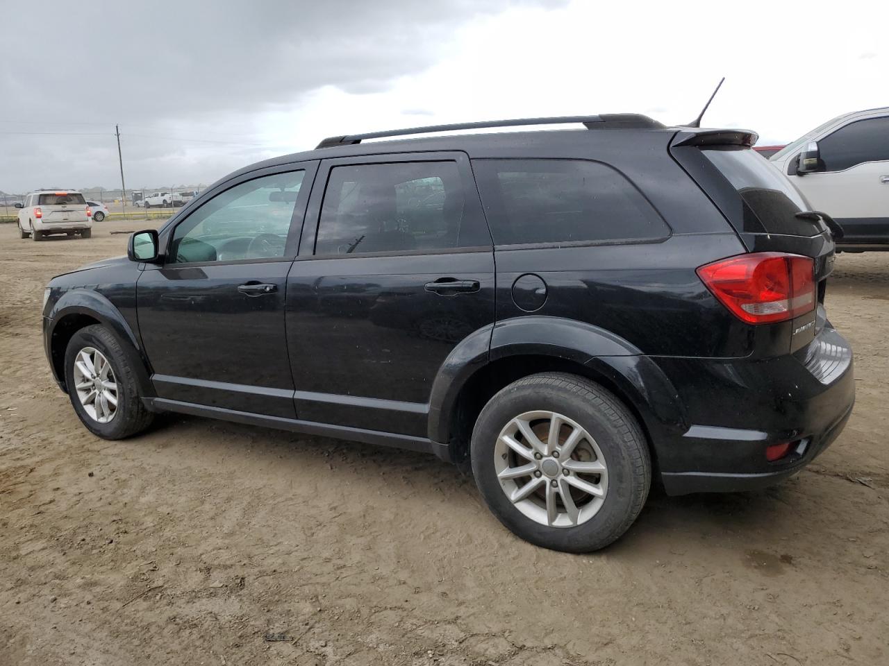 2015 Dodge Journey - Image 2