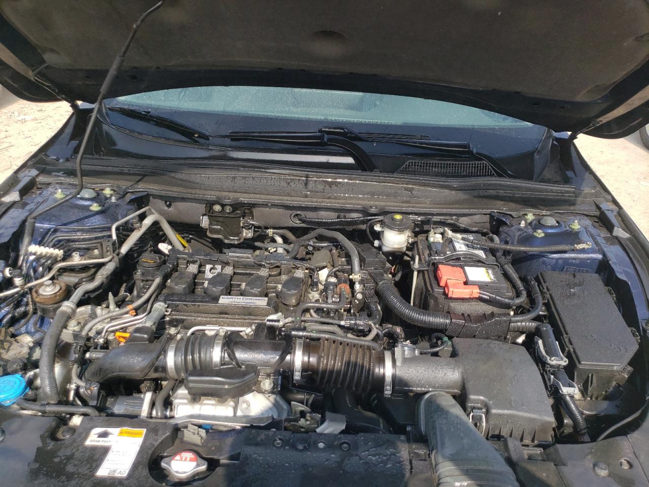 1HGCV1F12JA120884 2018 Honda Accord Lx