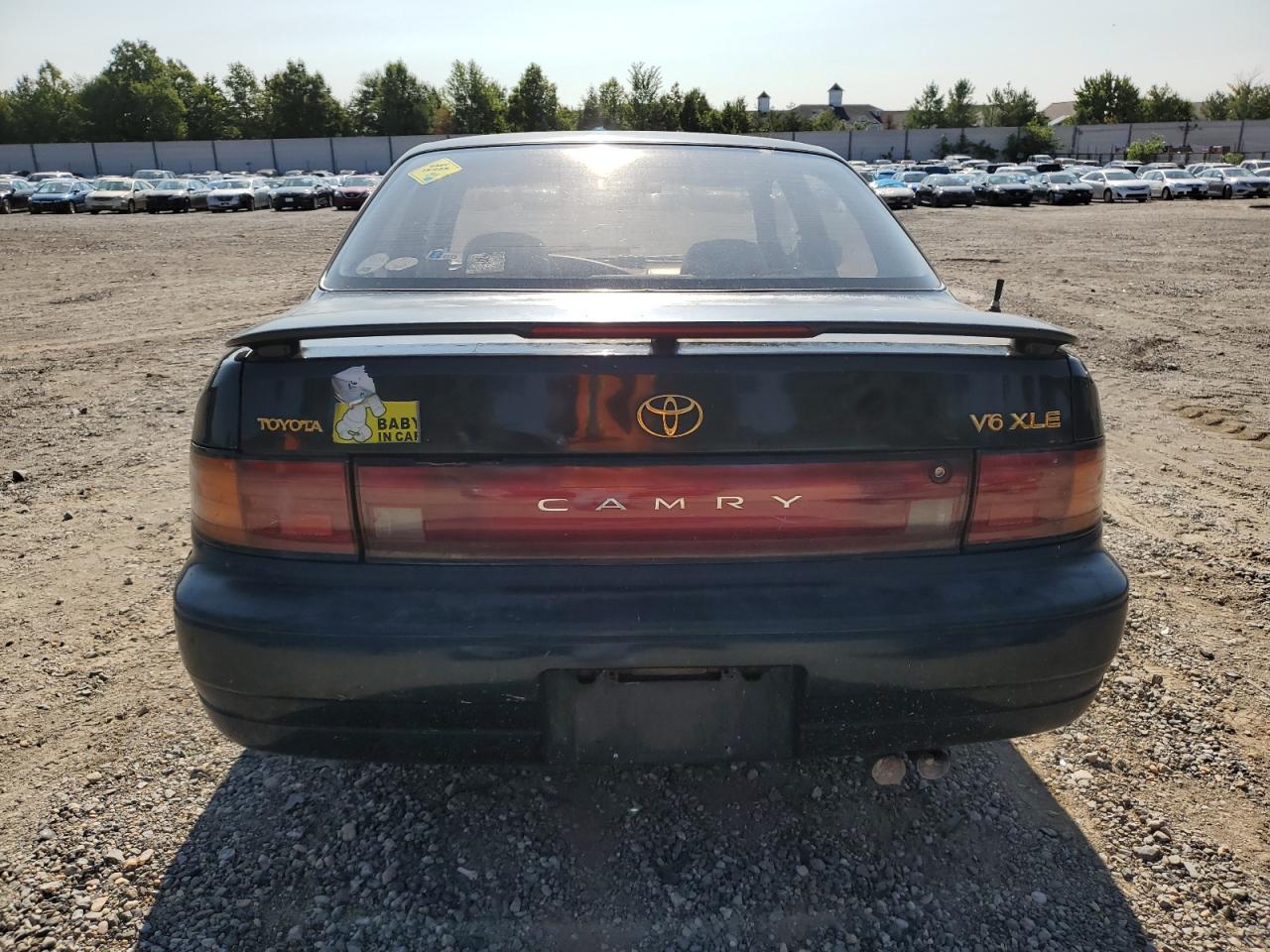 1994 Toyota Camry Xle VIN: 4T1GK13E9RU027706 Lot: 70846334