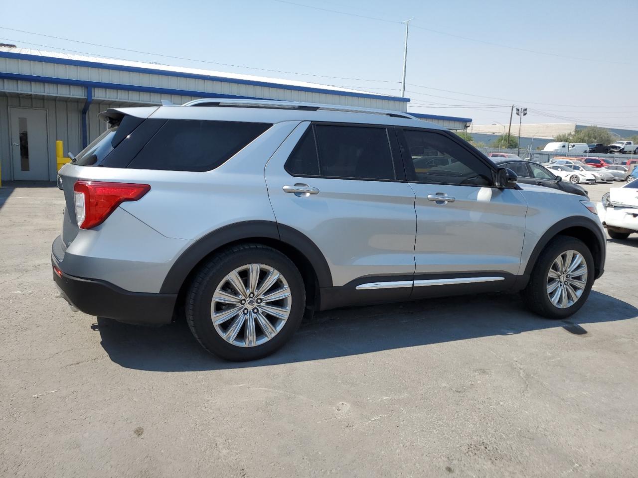 2020 Ford Explorer - Image 3