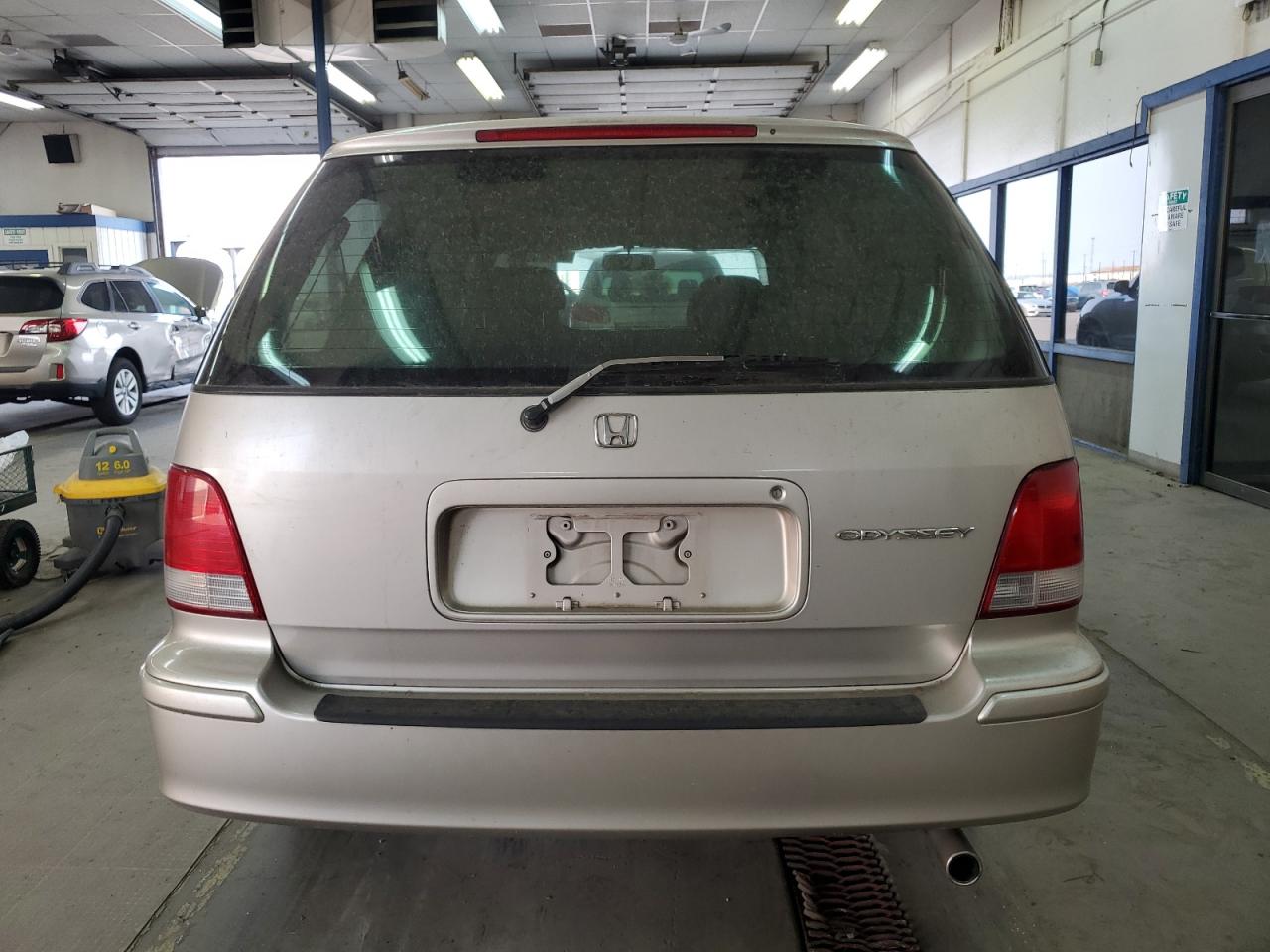 JHMRA3863WC002670 1998 Honda Odyssey Lx