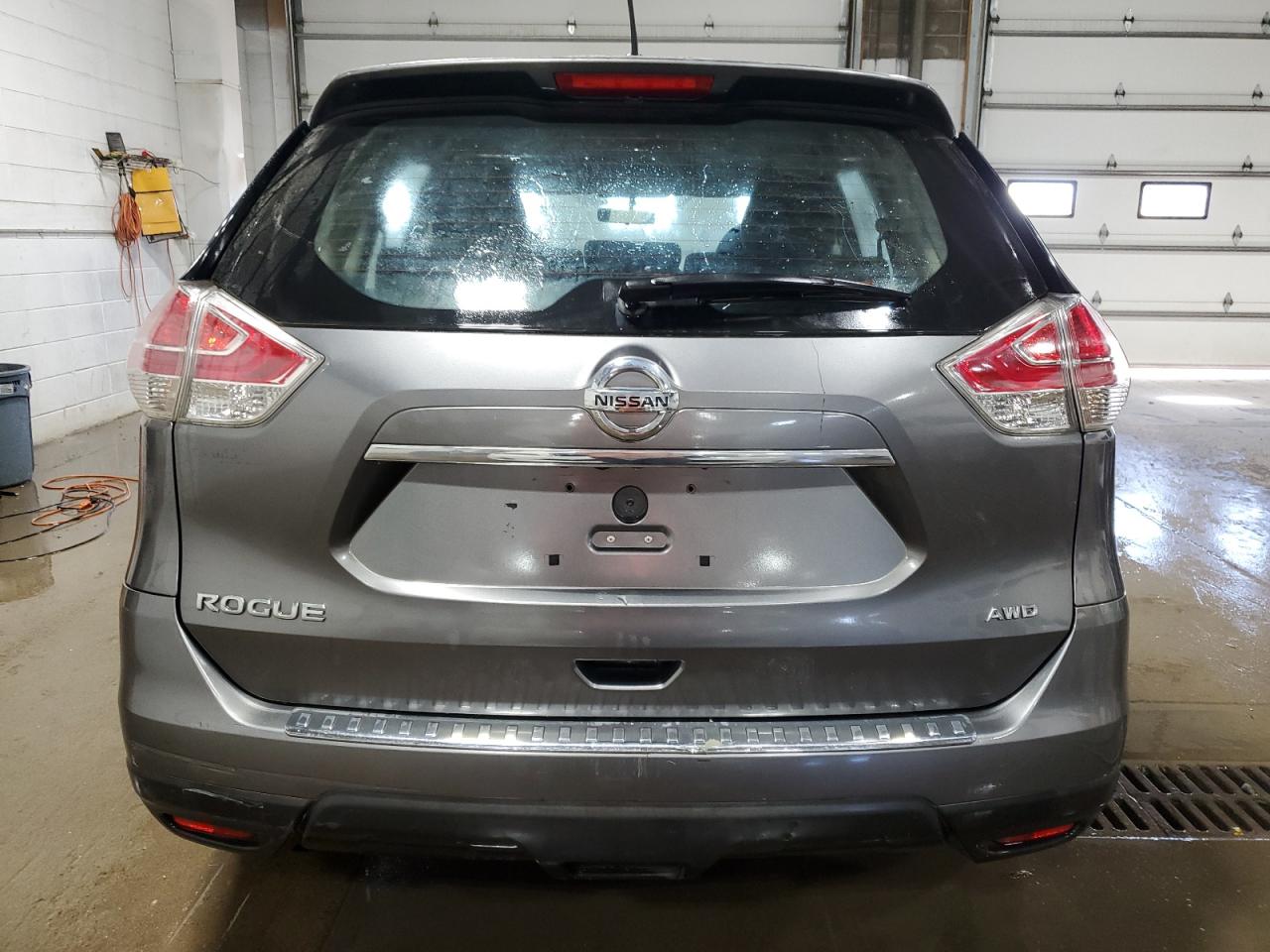 2015 Nissan Rogue S VIN: KNMAT2MV7FP511279 Lot: 71875574