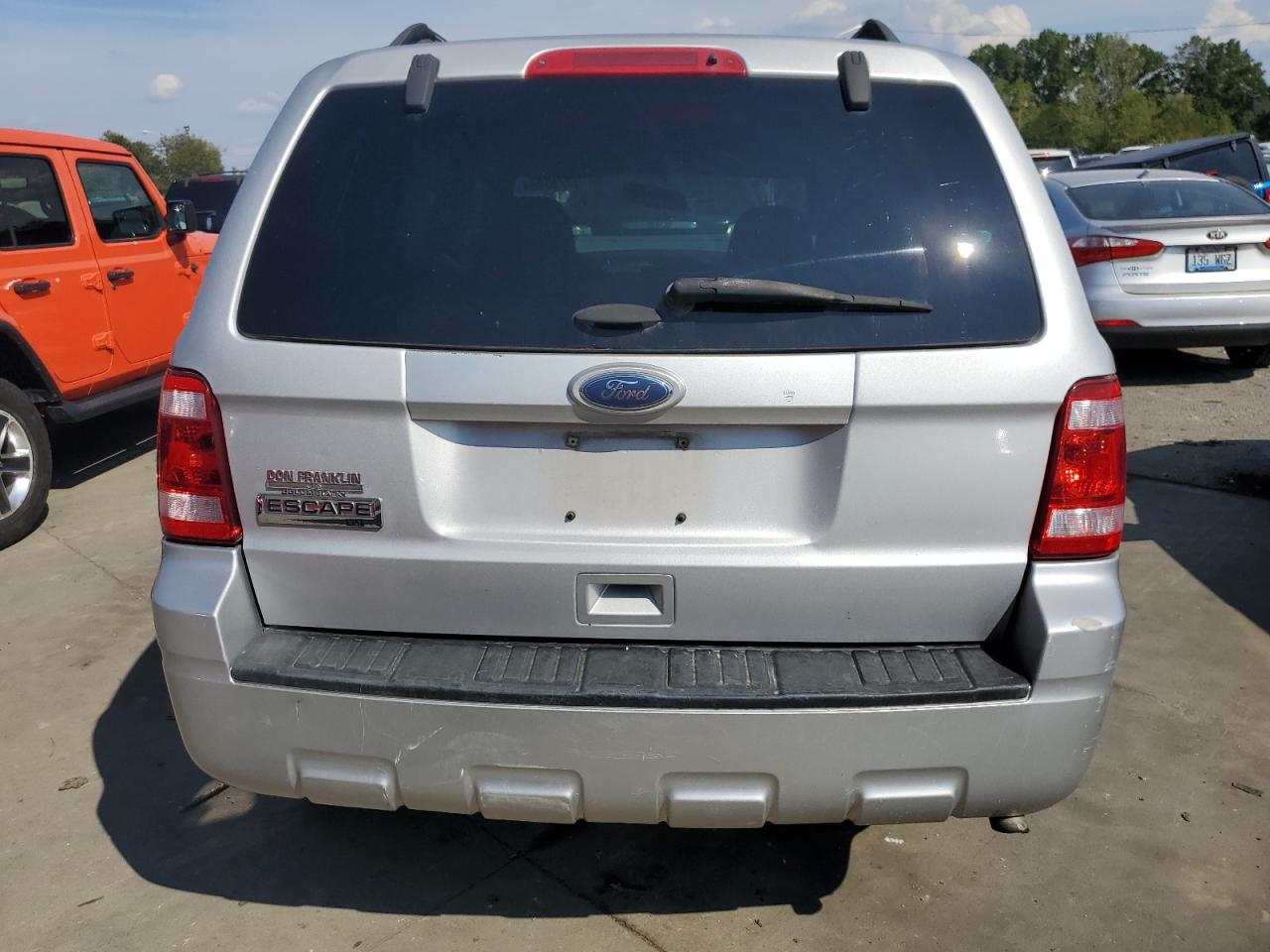 2011 Ford Escape Xlt VIN: 1FMCU0D71BKB54275 Lot: 69280964