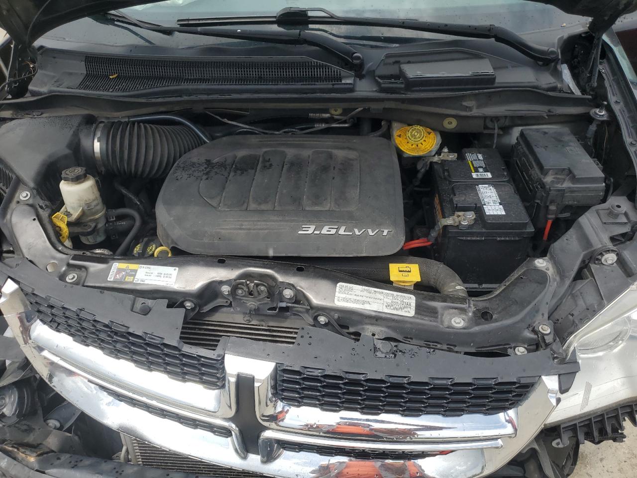 2018 Dodge Caravan - Image 12
