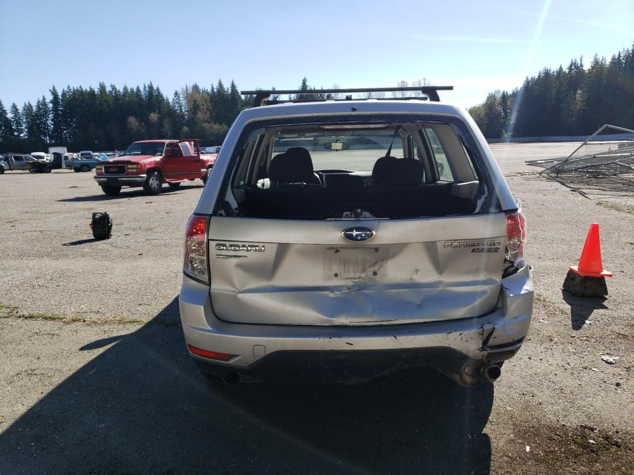 2010 Subaru Forester 2.5X VIN: JF2SH6AC2AH700510 Lot: 73428444