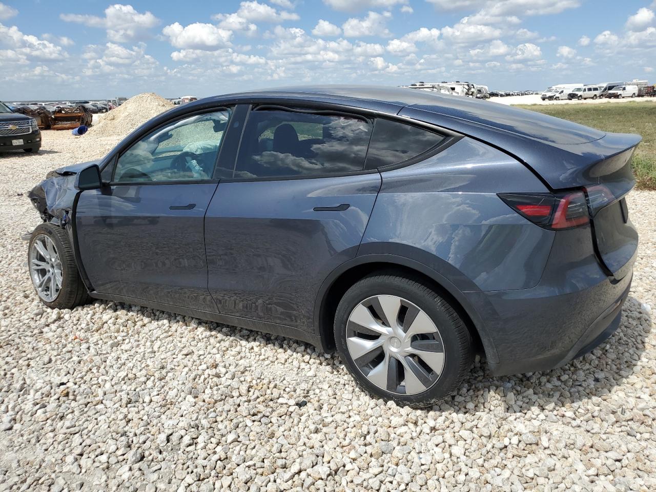 7SAYGDEE5PA129700 2023 TESLA MODEL Y - Image 2