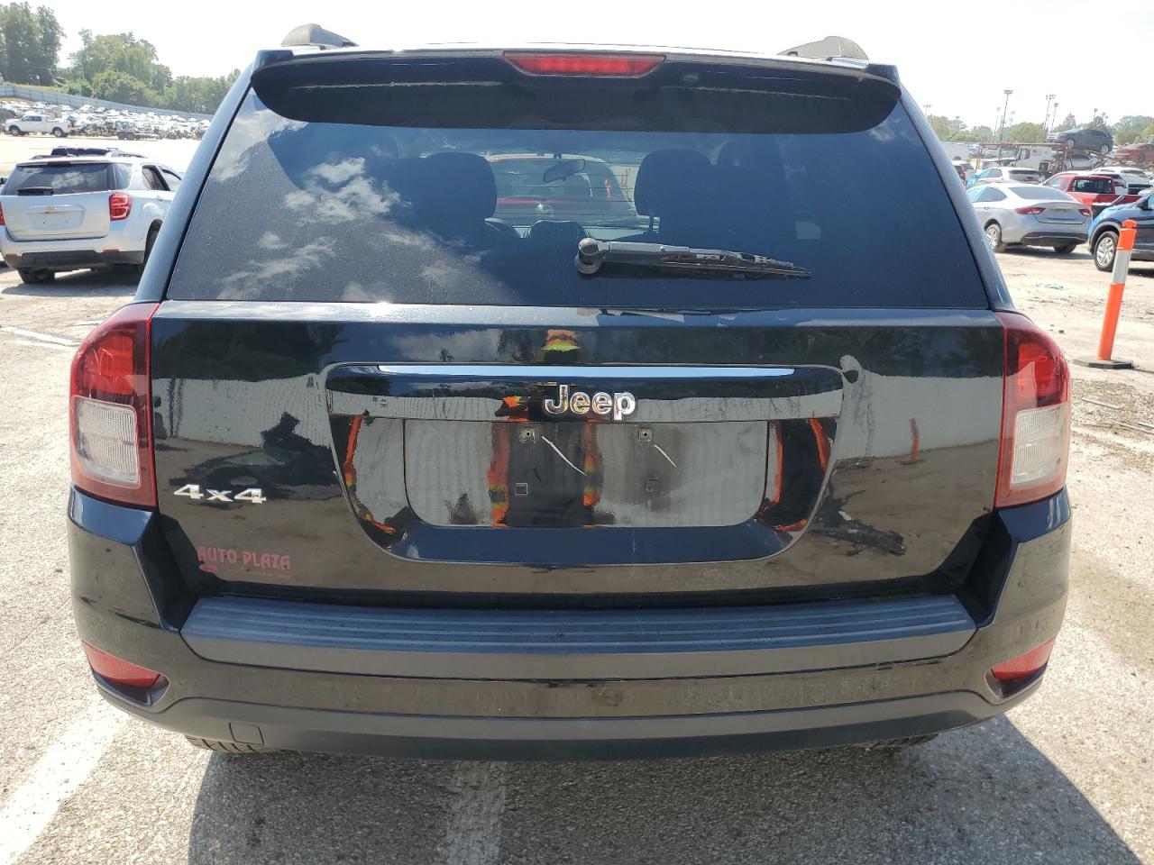 1C4NJDBB4FD317158 2015 Jeep Compass Sport