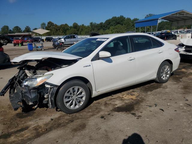 2015 Toyota Camry Hybrid