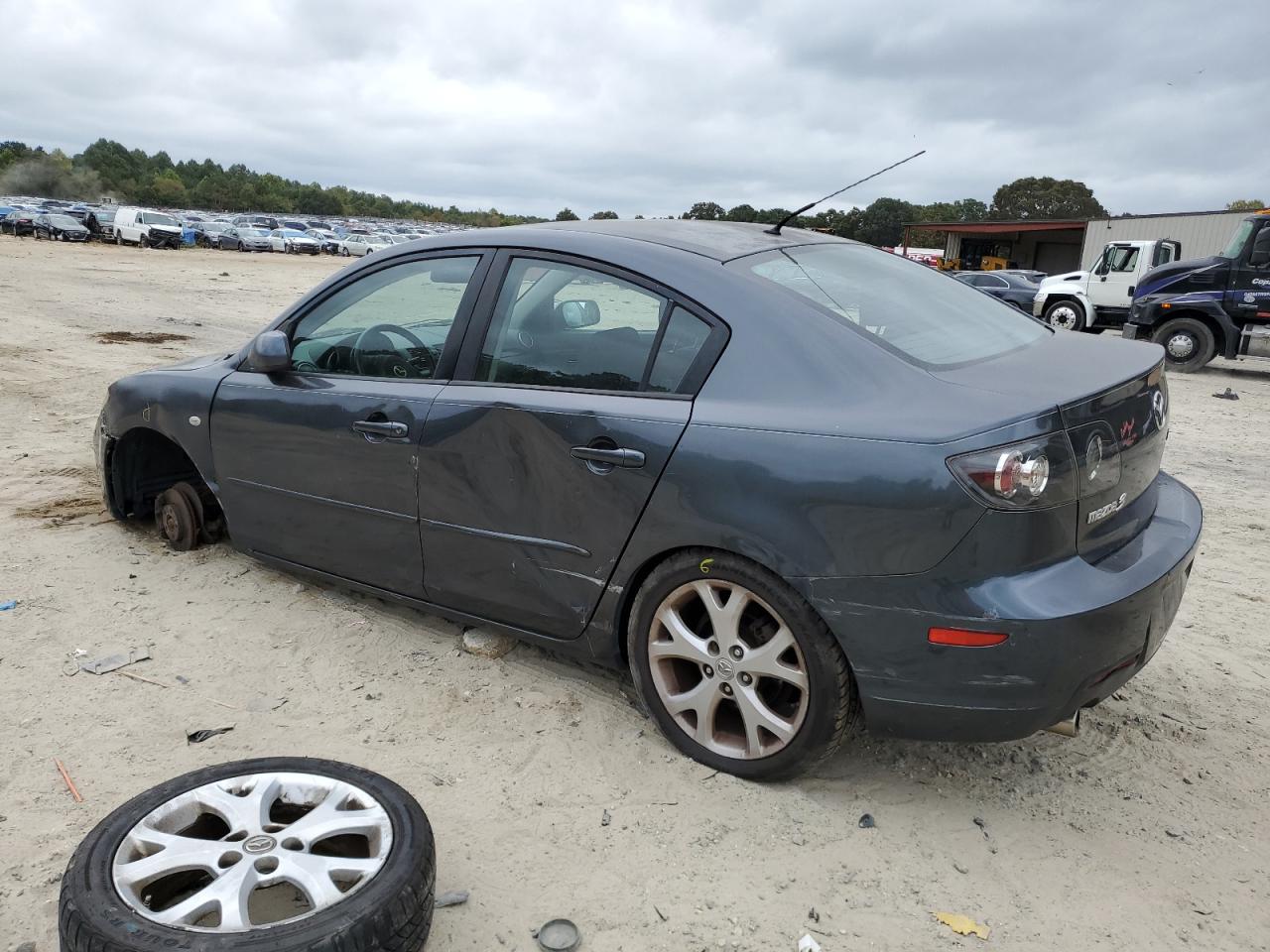 2009 Mazda 3 - Image 2