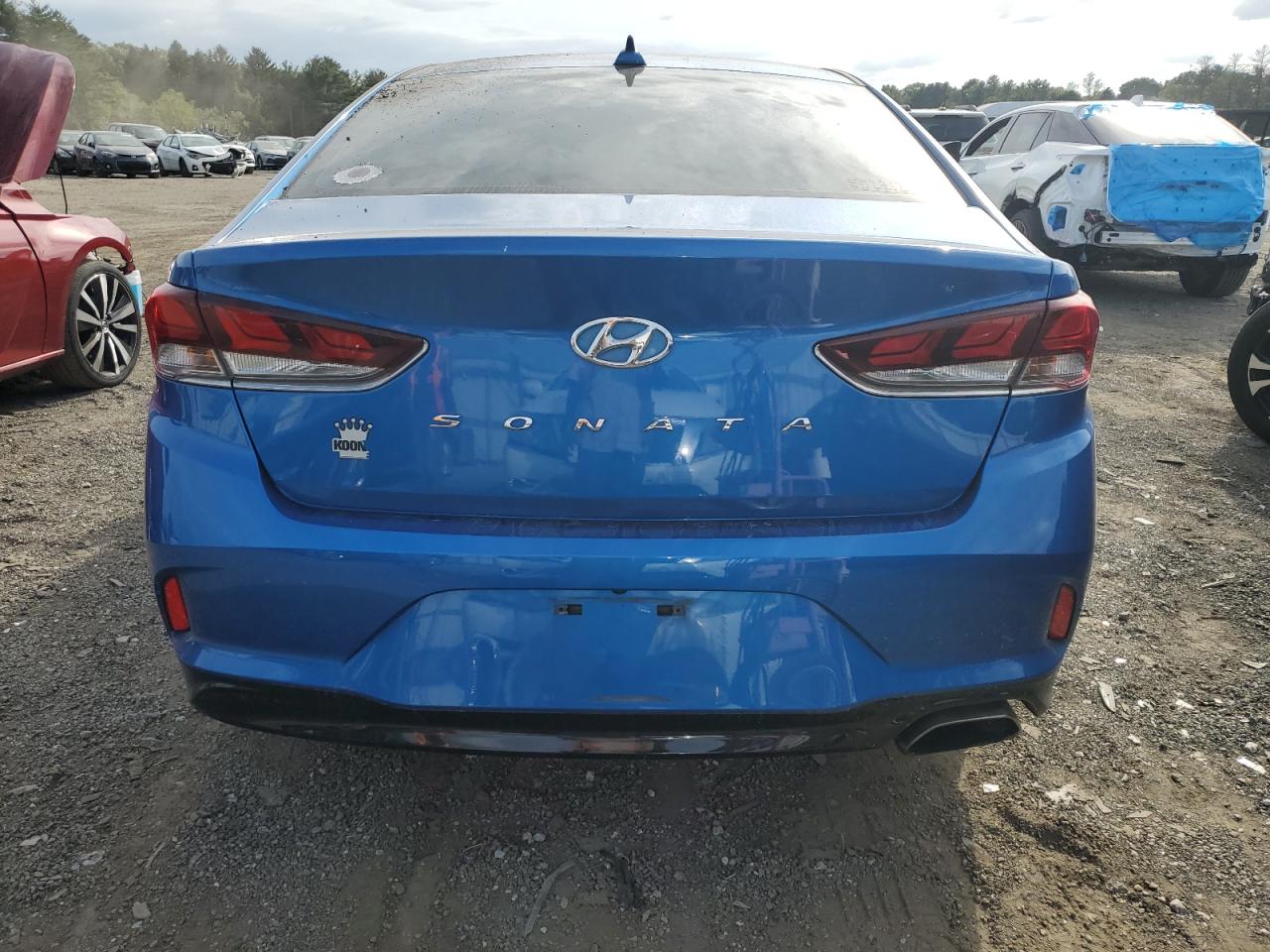 2019 Hyundai Sonata Limited VIN: 5NPE34AF4KH738140 Lot: 71630304