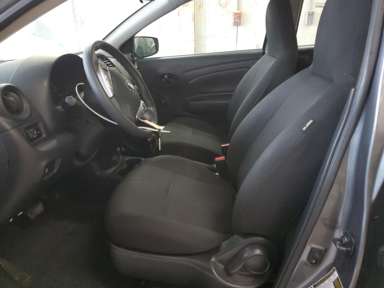 3N1CN7AP0KL820719 2019 Nissan Versa S