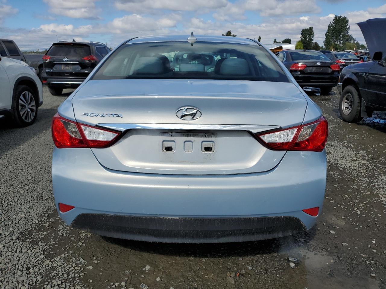 5NPEB4AC2EH868107 2014 Hyundai Sonata Gls