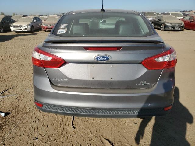  FORD FOCUS 2014 Серебристый