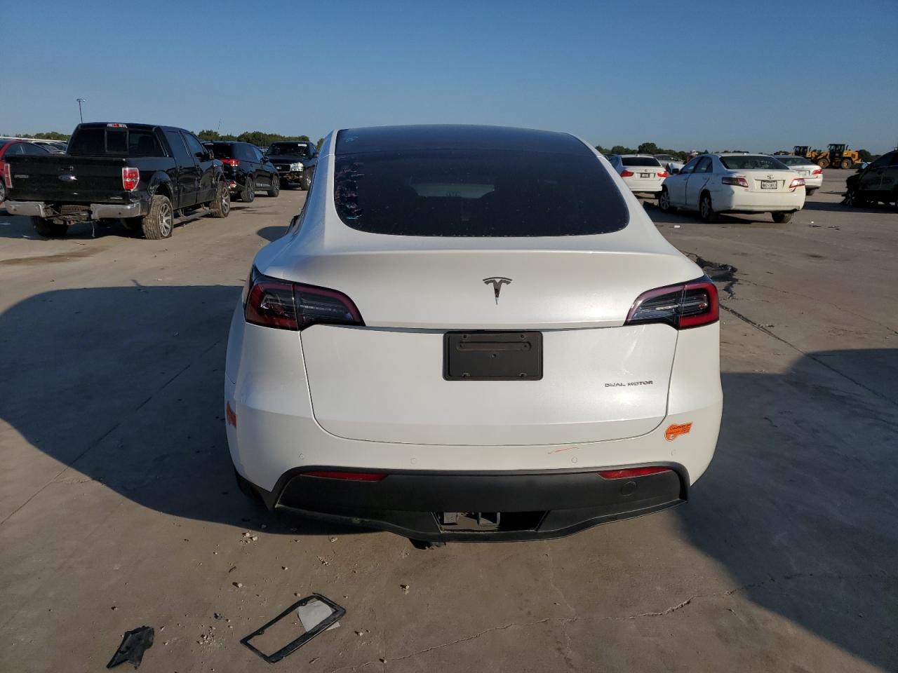 2020 Tesla Model Y VIN: 5YJYGDEE1LF015736 Lot: 71425134