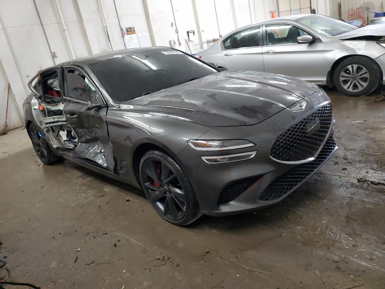 2023 Genesis G70 - Image 4