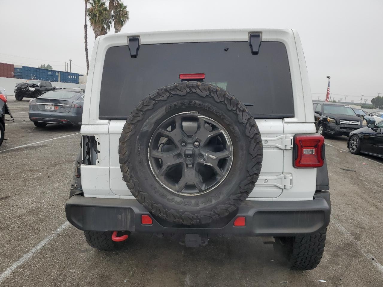 1C4HJXFG1JW244719 2018 Jeep Wrangler Unlimited Rubicon