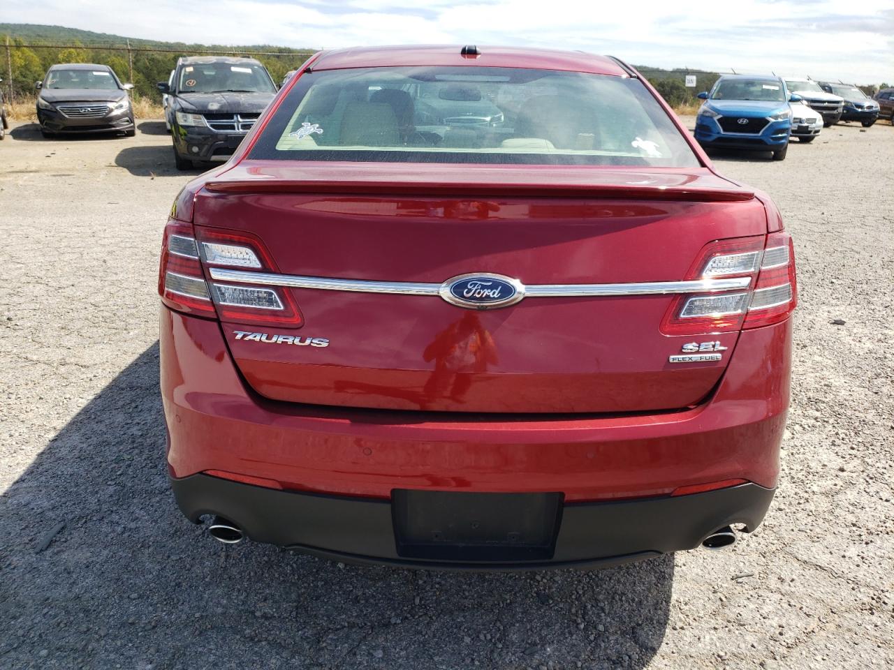 2018 Ford Taurus Sel VIN: 1FAHP2E82JG132457 Lot: 71208874