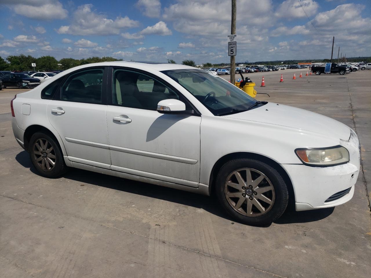 2009 Volvo S40 - Image 4