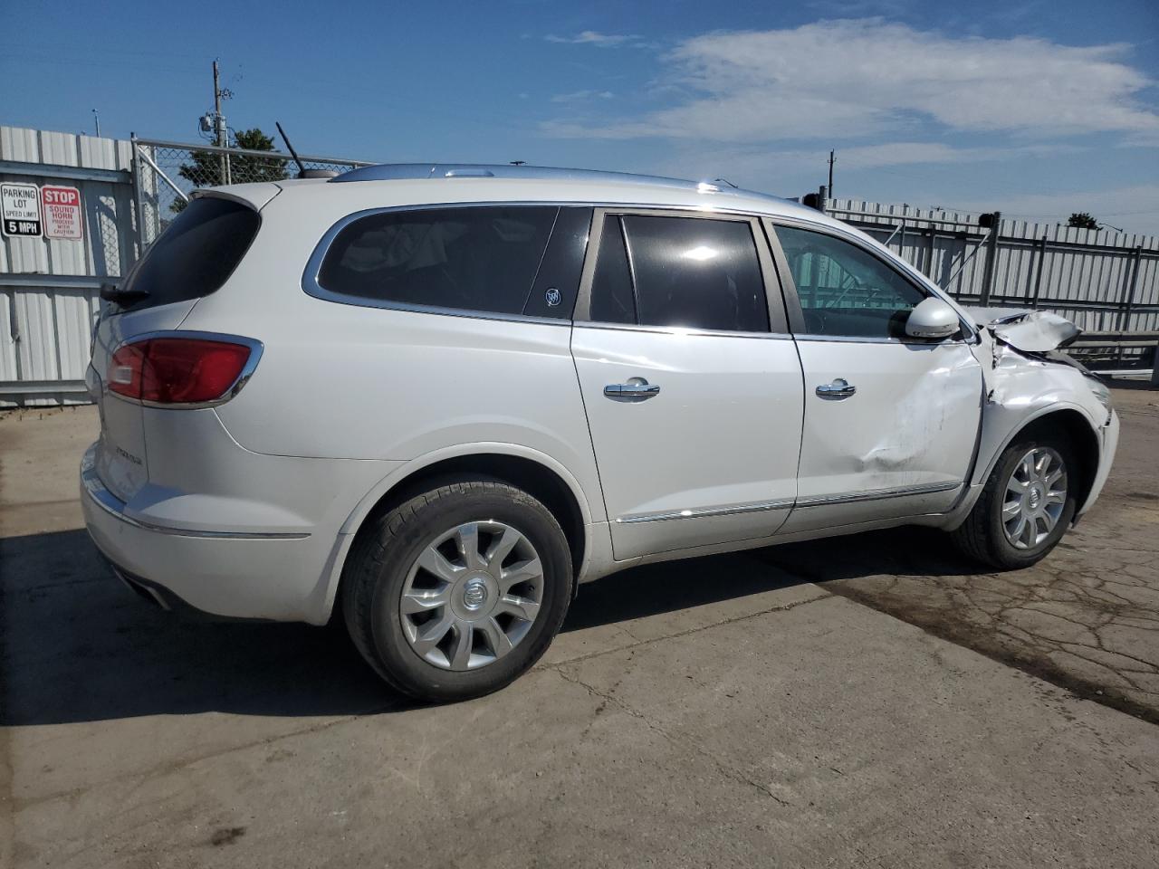 5GAKRBKD2HJ331888 2017 Buick Enclave