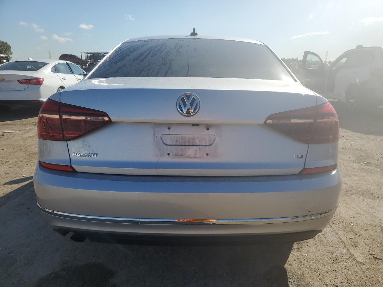 2019 Volkswagen Passat Wolfsburg VIN: 1VWLA7A3XKC014238 Lot: 72287074