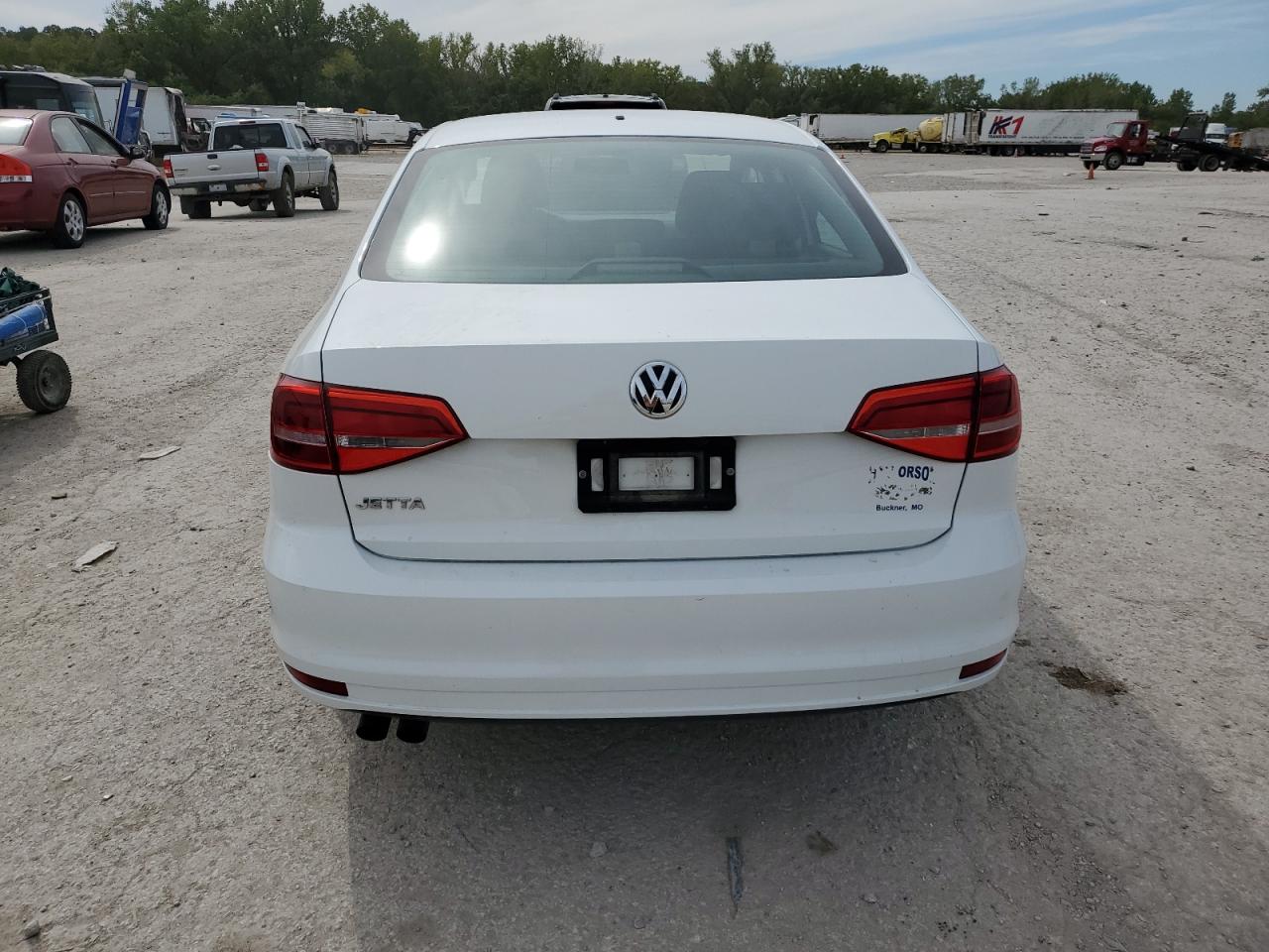 2015 Volkswagen Jetta - Image 6
