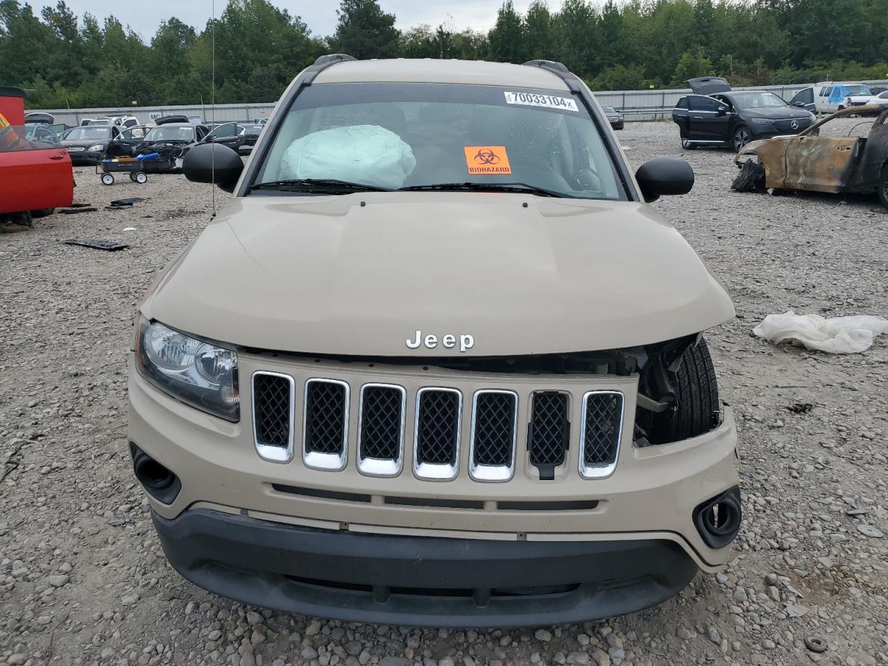 2016 Jeep Compass Sport VIN: 1C4NJCBA4GD765015 Lot: 70033104