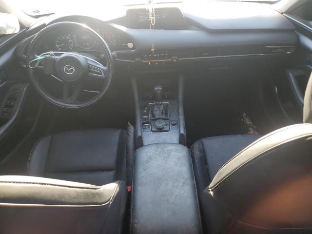 JM1BPABL0M1315219 Mazda 3 SELECT 8