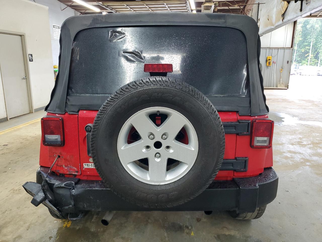 2011 Jeep Wrangler Unlimited Sport VIN: 1J4BA3H15BL526849 Lot: 73167224