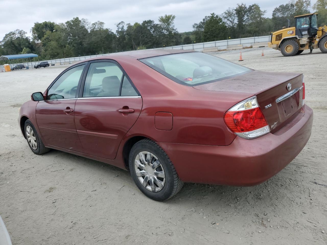 2005 Toyota Camry Le VIN: 4T1BE32K35U047075 Lot: 72701304