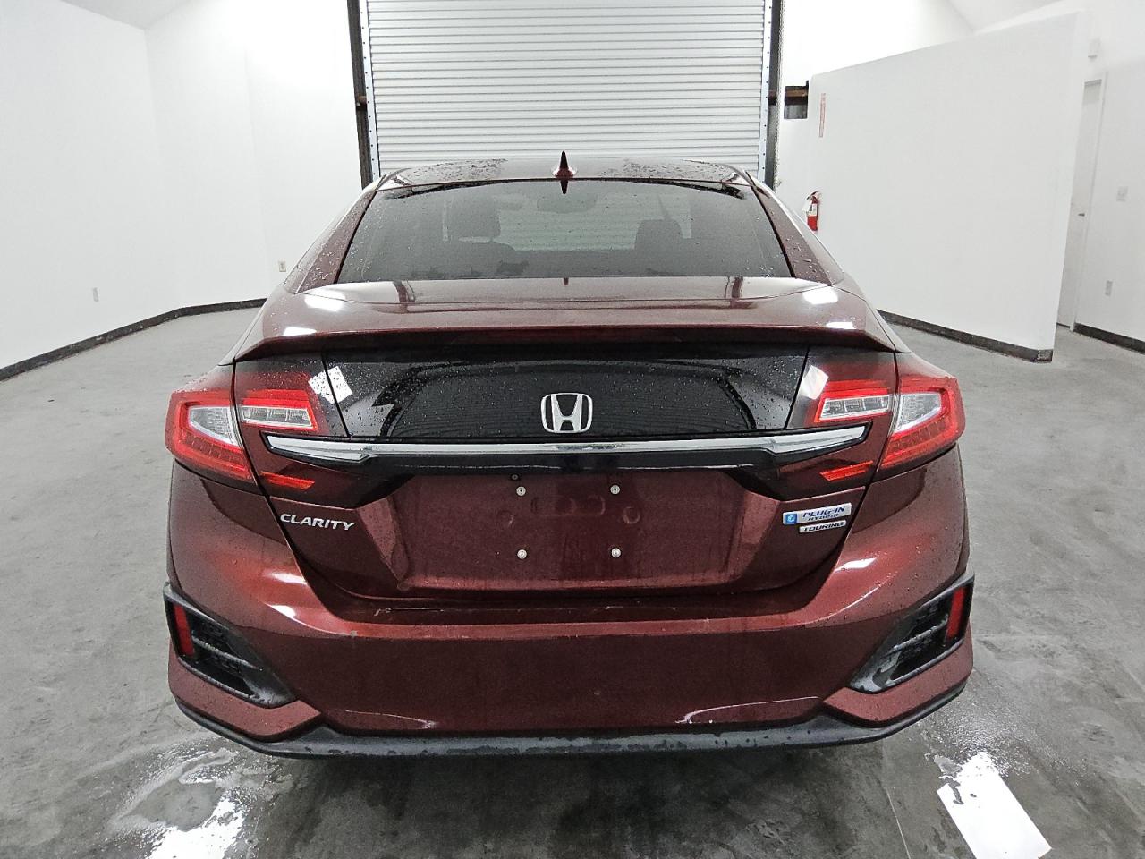 2018 Honda Clarity Touring VIN: JHMZC5F37JC004087 Lot: 72400514