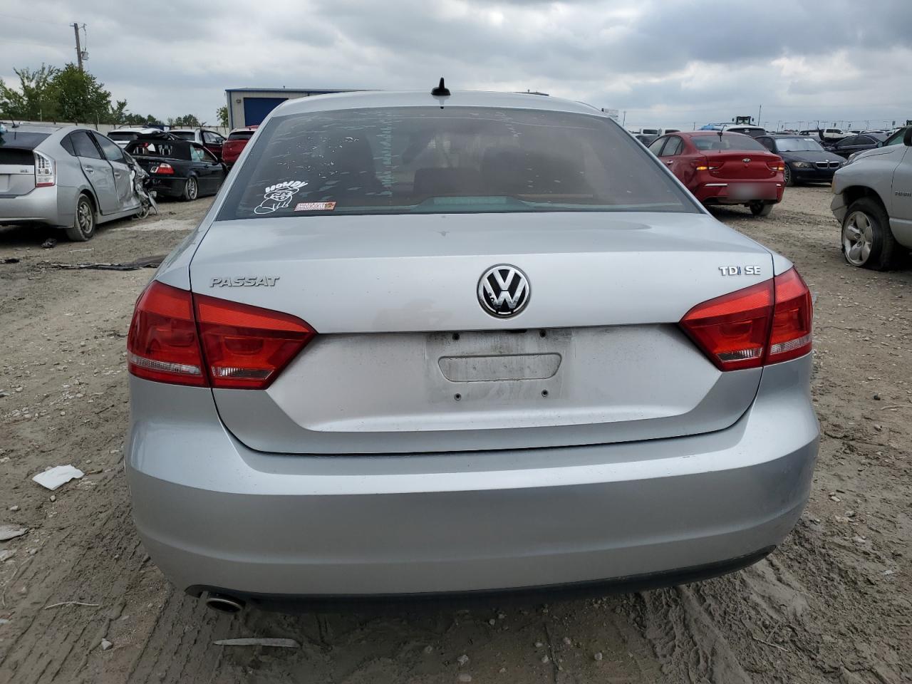 1VWBV7A39FC074808 2015 Volkswagen Passat Se