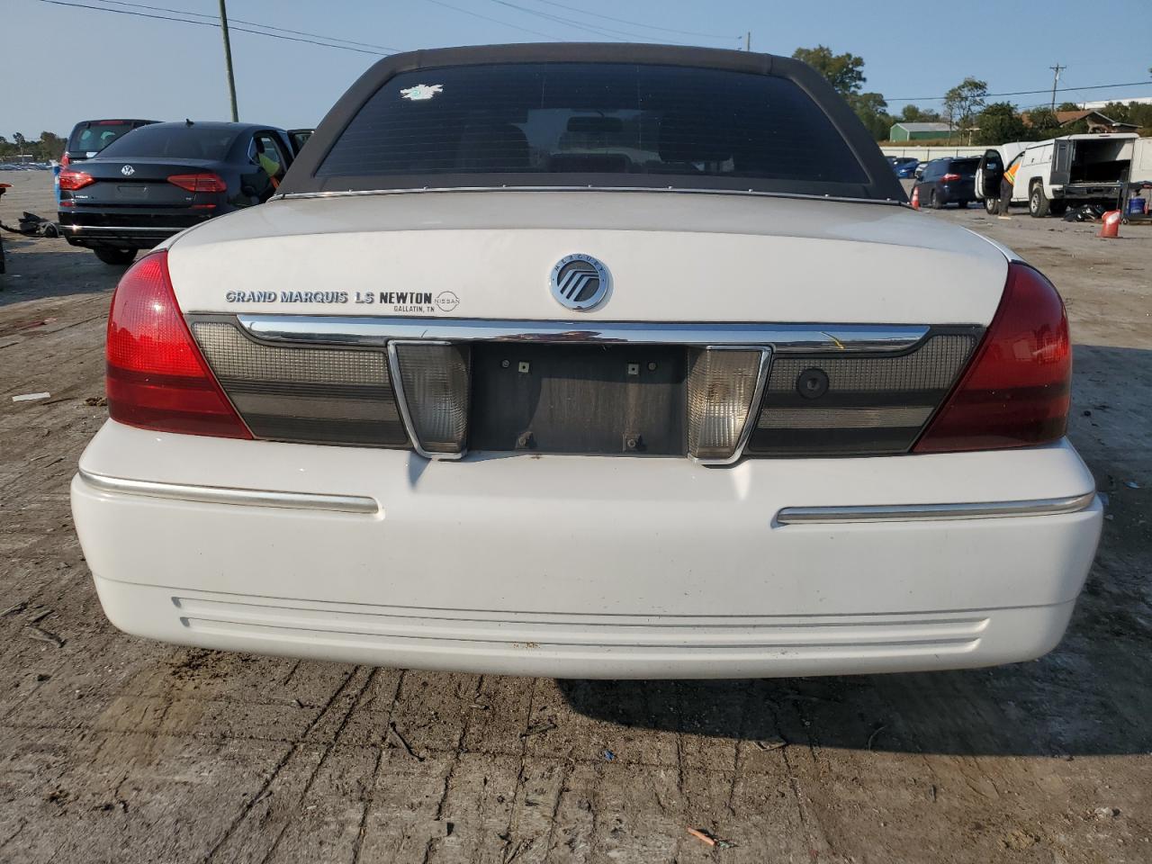 2009 Mercury Grand Marquis Ls VIN: 2MEHM75VX9X625328 Lot: 70685184