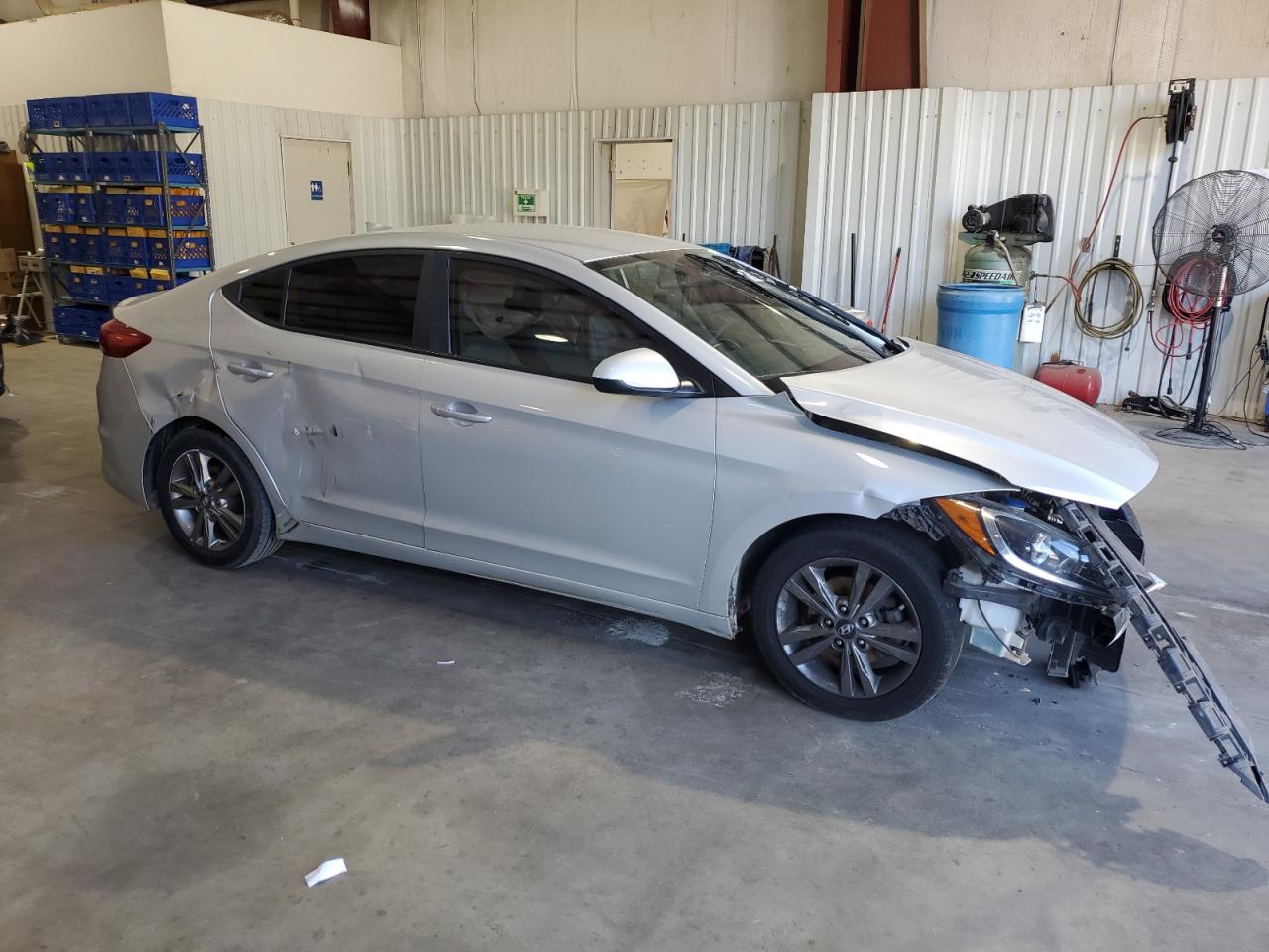 2018 Hyundai Elantra - Image 4