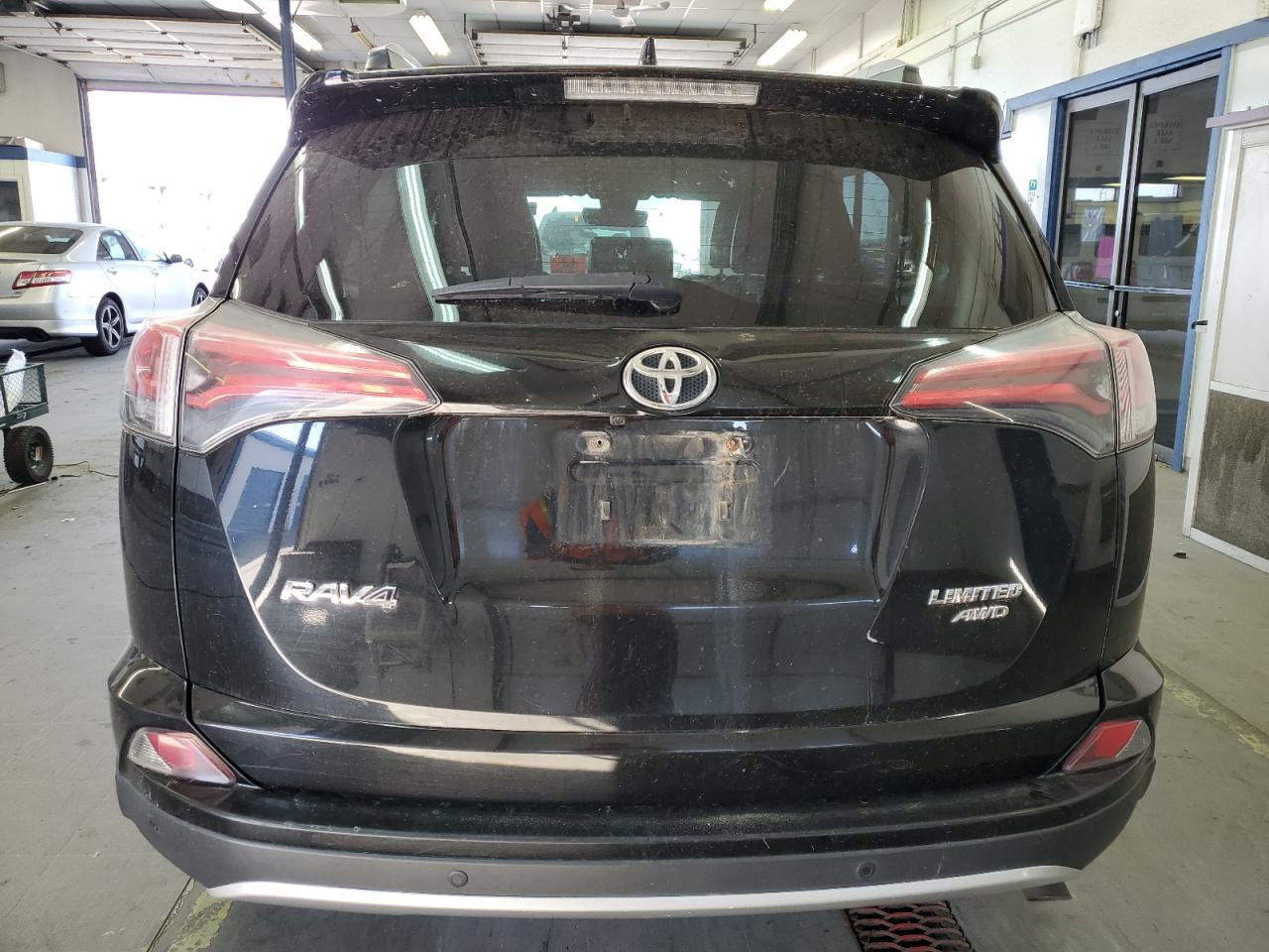 2T3DFREV6GW495688 2016 Toyota Rav4 Limited