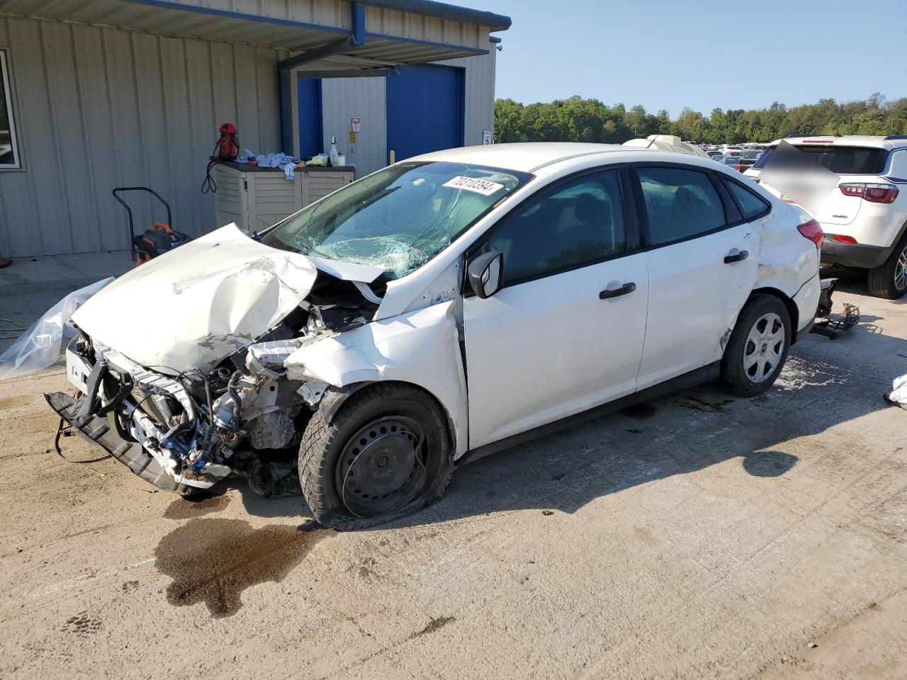 1FADP3E26FL323779 2015 FORD FOCUS - Image 1