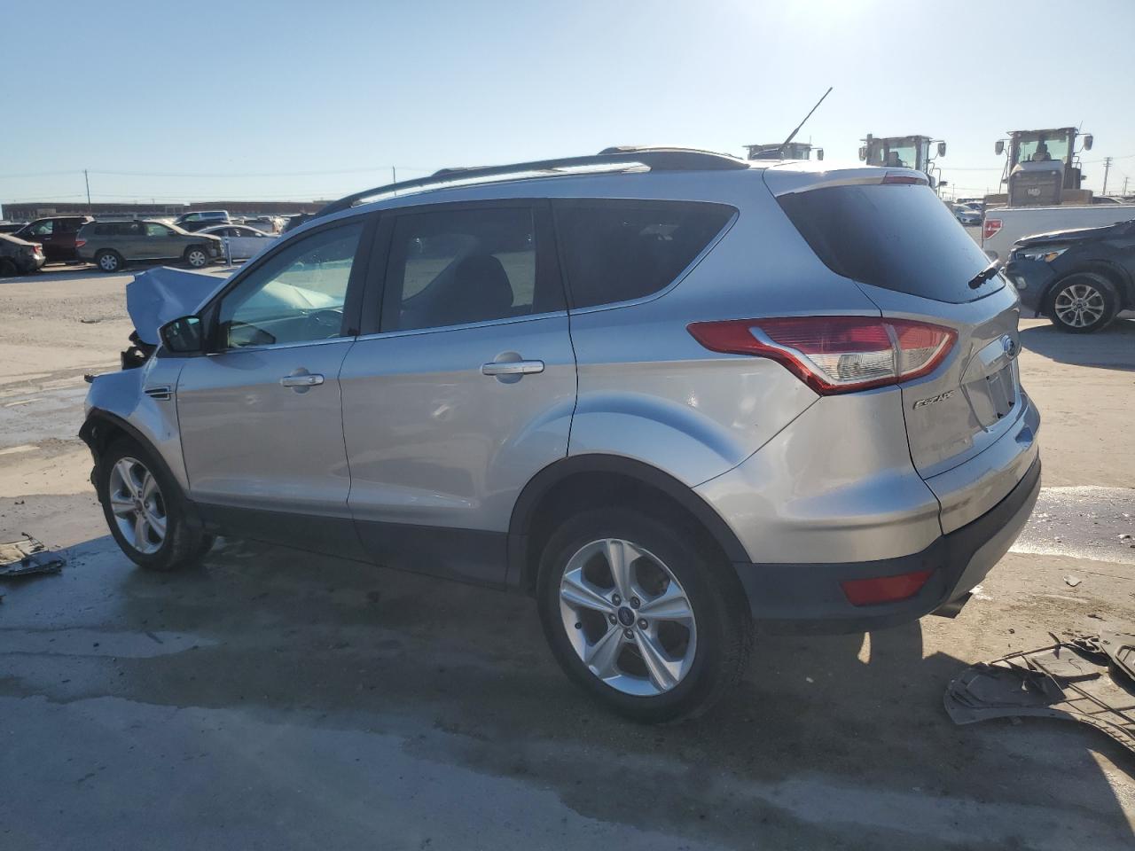 VIN 1FMCU0GX0EUD44427 2014 FORD ESCAPE no.2