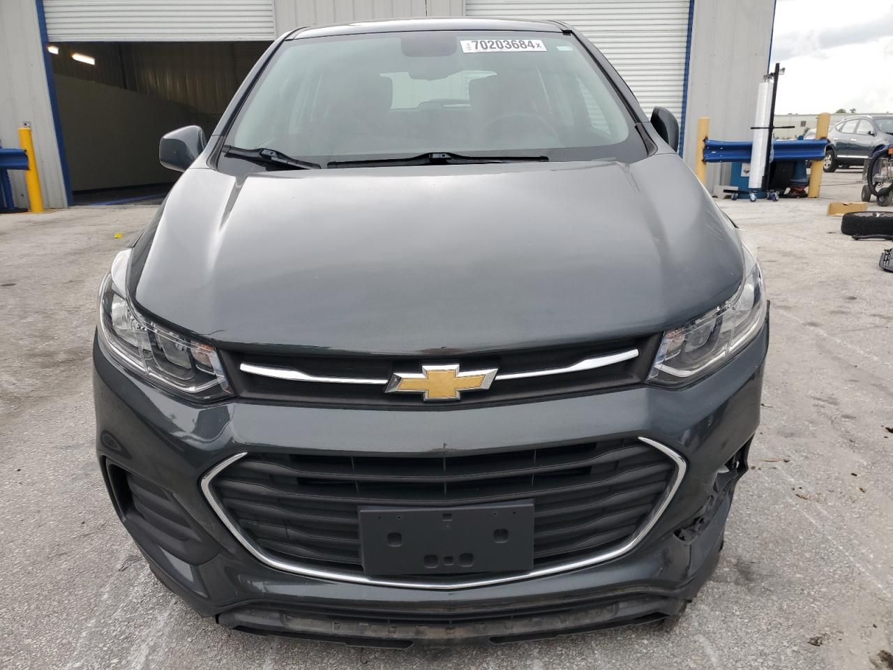 2019 Chevrolet Trax Ls VIN: 3GNCJKSB2KL216479 Lot: 70203684