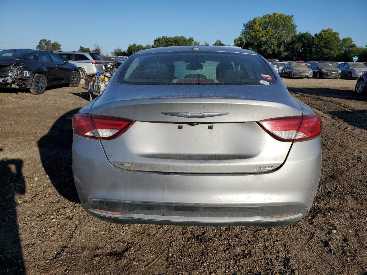 2016 Chrysler 200 Limited VIN: 1C3CCCAB9GN110617 Lot: 70088744