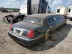 2001 Lincoln Town Car Executive на продаже в Houston, TX - Front End