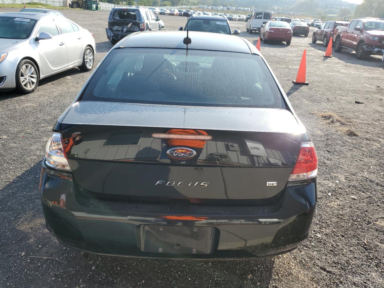 1FAHP3FNXAW214582 2010 Ford Focus Se