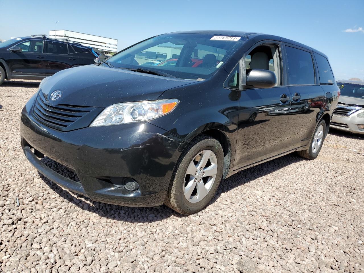 5TDZK3DC3FS548734 2015 TOYOTA SIENNA - Image 1