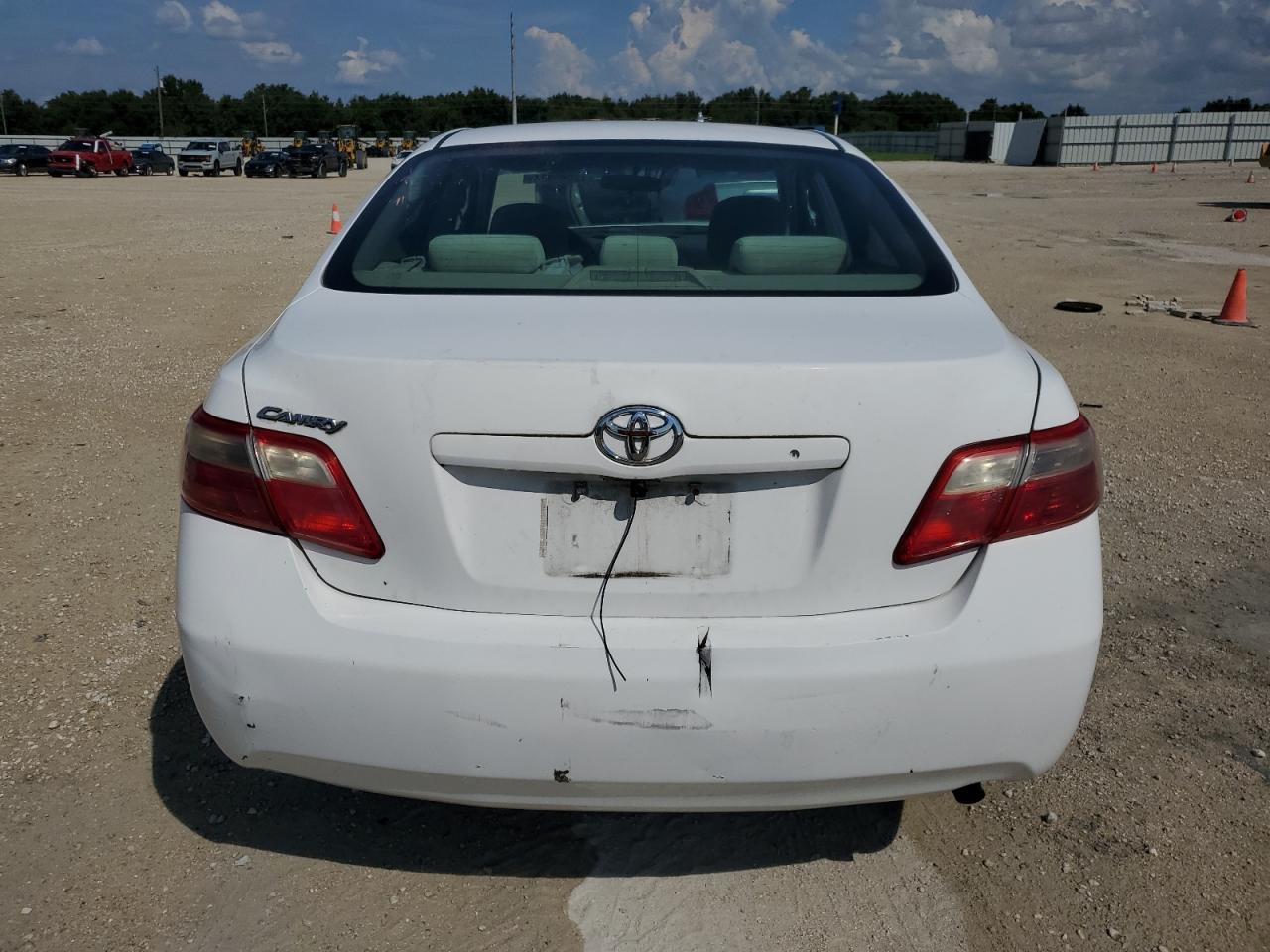 2009 Toyota Camry Base VIN: 4T1BE46K39U827812 Lot: 72086374