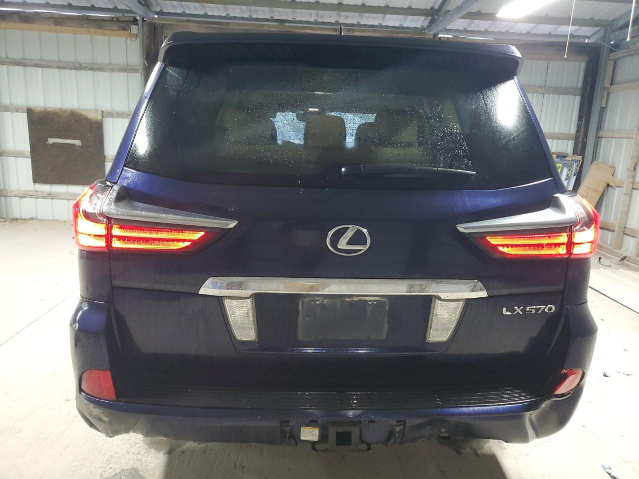 JTJHY7AX8G4209521 2016 Lexus Lx 570