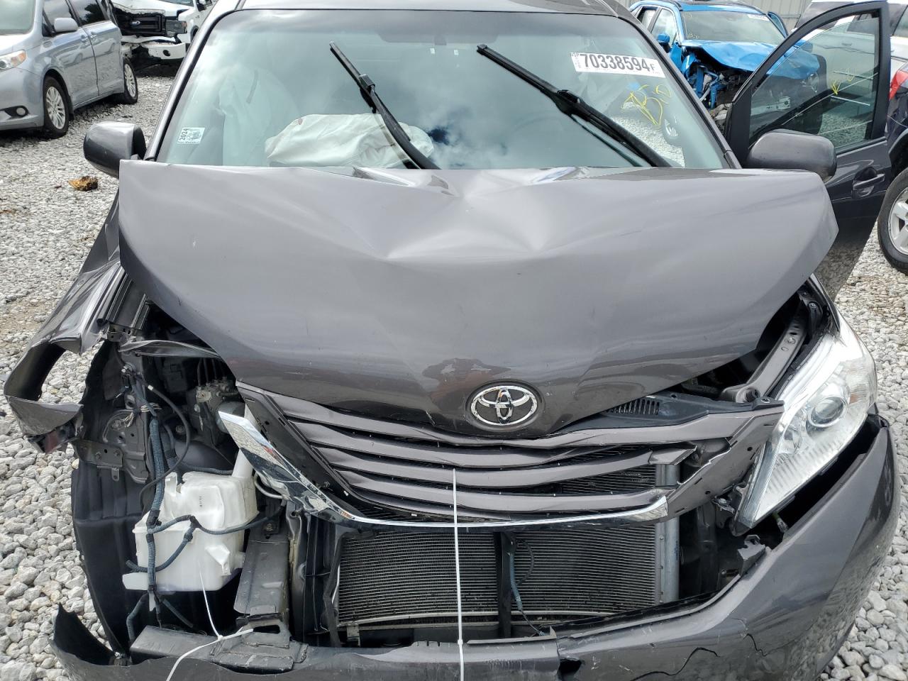 5TDKZ3DC7HS877923 2017 Toyota Sienna Le