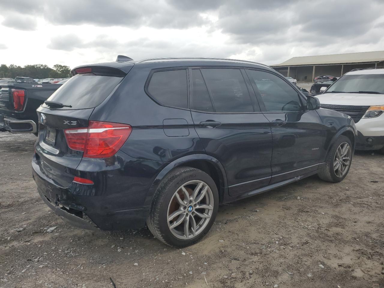 VIN 5UXWX9C50G0D85797 2016 BMW X3 no.3