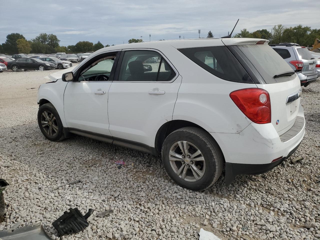 VIN 2GNALBEK2D6343642 2013 CHEVROLET EQUINOX no.2