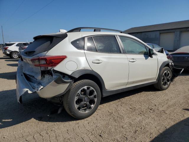 JF2GTAPC3M8271803 Subaru Crosstrek  3