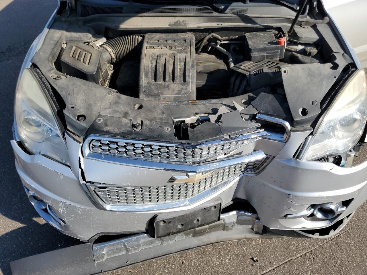 2010 Chevrolet Equinox - Image 12
