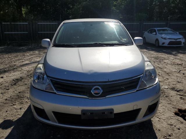  NISSAN VERSA 2012 Серебристый